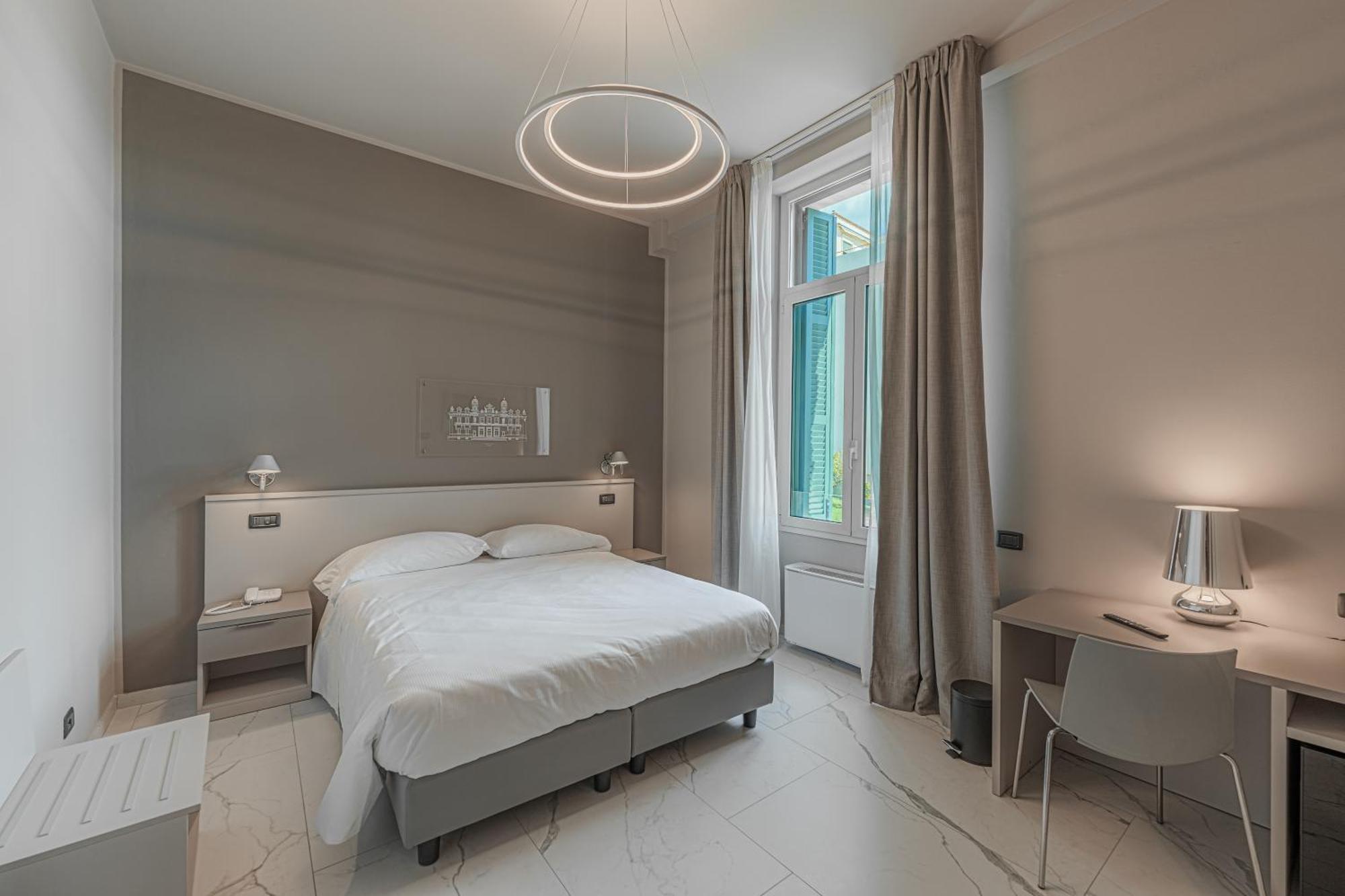 Hotel Villa Levi San Remo Buitenkant foto
