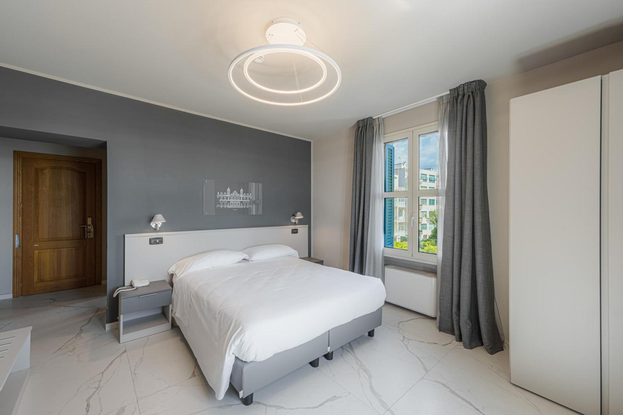Hotel Villa Levi San Remo Buitenkant foto